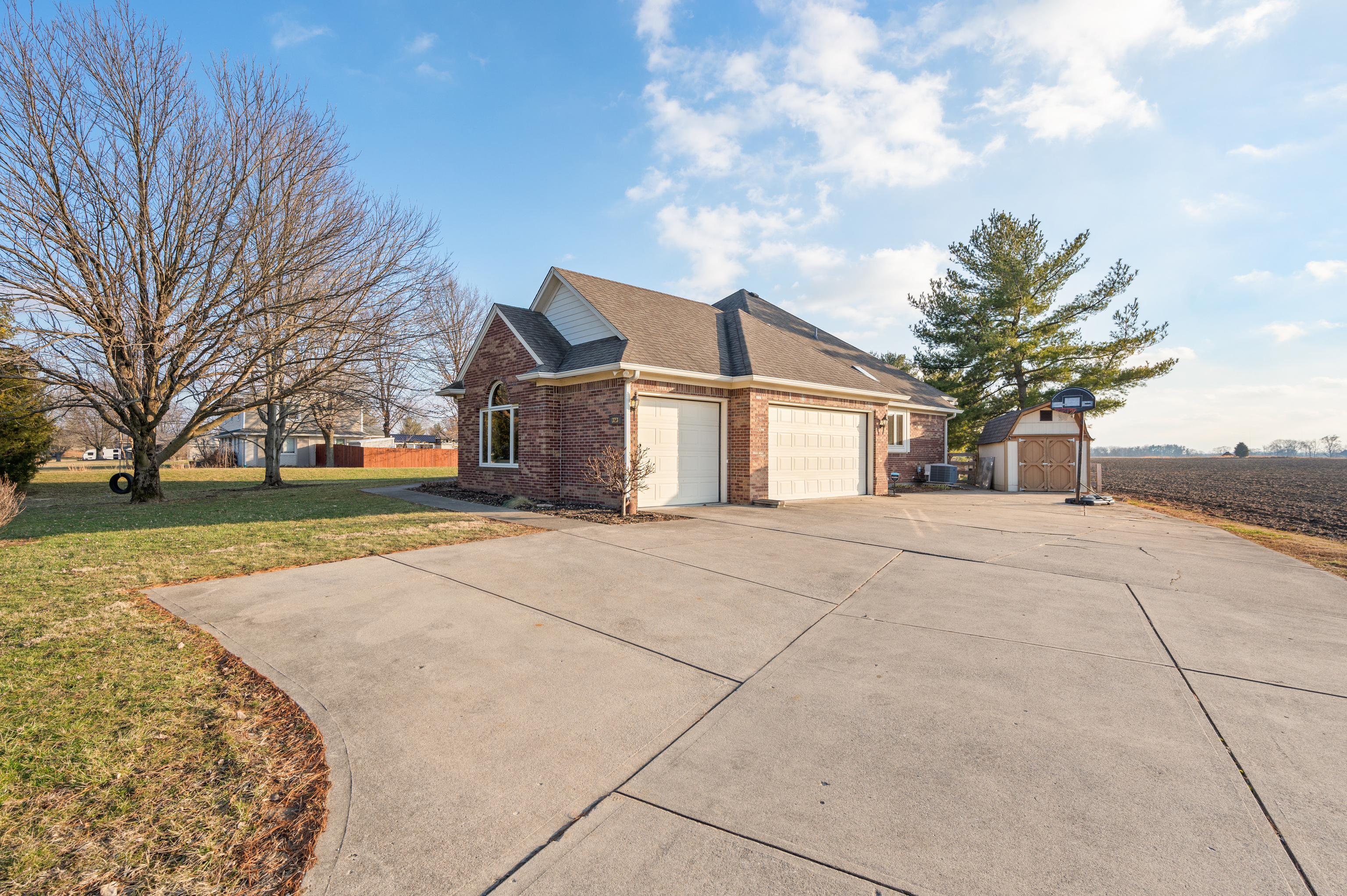 323 East State Road Franklin, IN 46131 - Photo 6 of 40