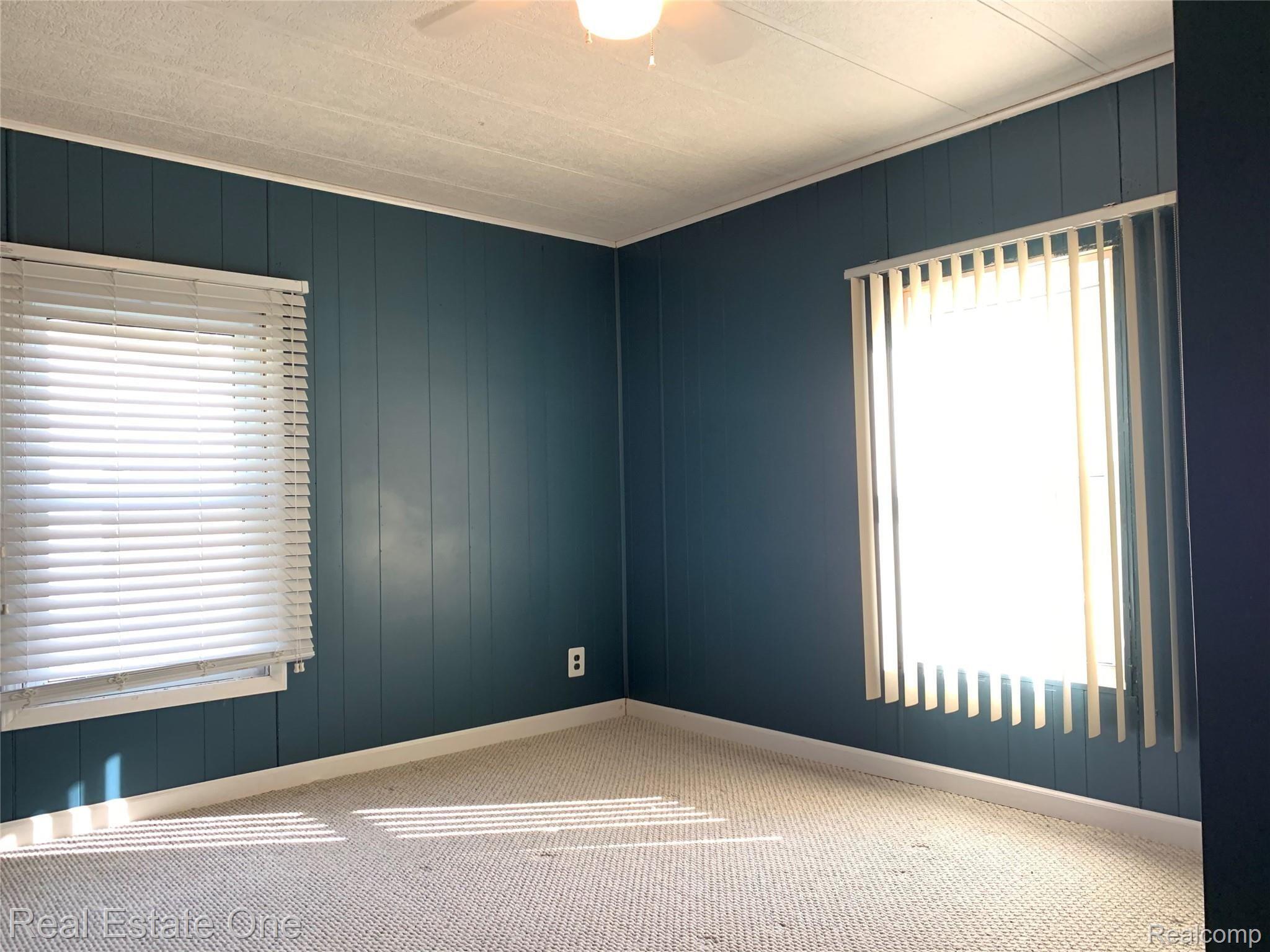 1916 Gilsam Avenue Rochester, MI 48309 - Photo 11 of 17 bedroom two.jpg