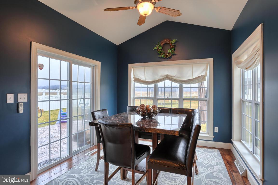 558 Royal Road Palmyra, PA 17078 - Photo 7 of 21 Gallery Image 7