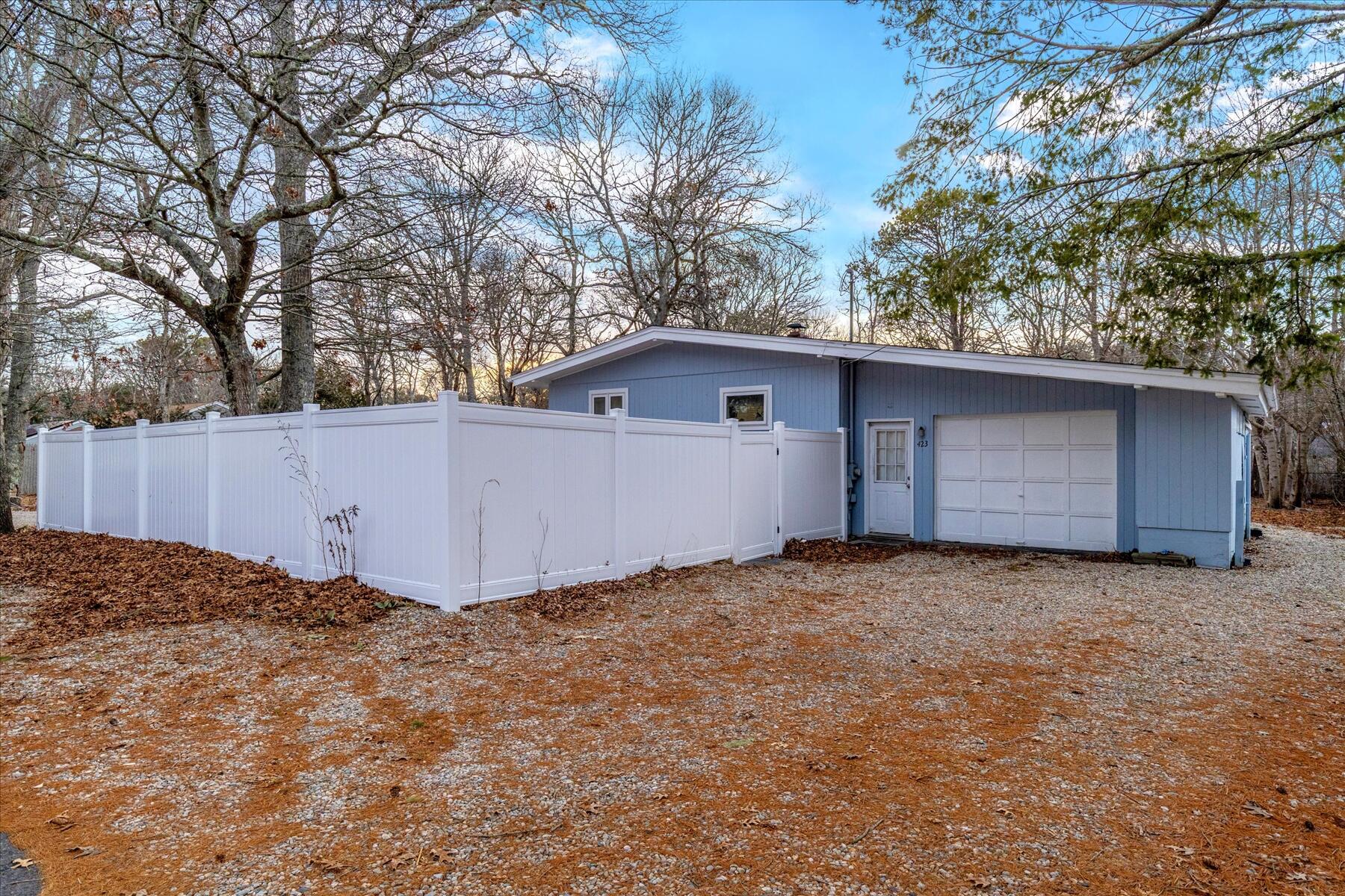 423 Lincoln Rd Extension Hyannis, MA 02601 - Photo 2 of 18 17-MG_2270-r(1)