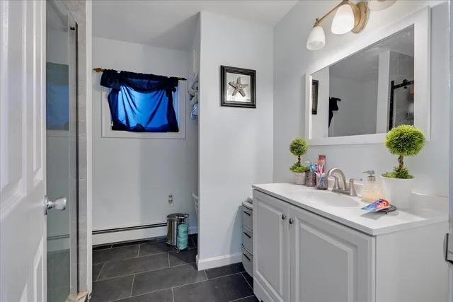 $550,000 | 423 Lincoln Rd Extension, Hyannis, MA 02601