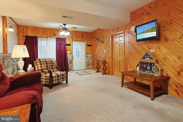 $639,900 | 40 Amandas Lane, Keyser, WV 26726
