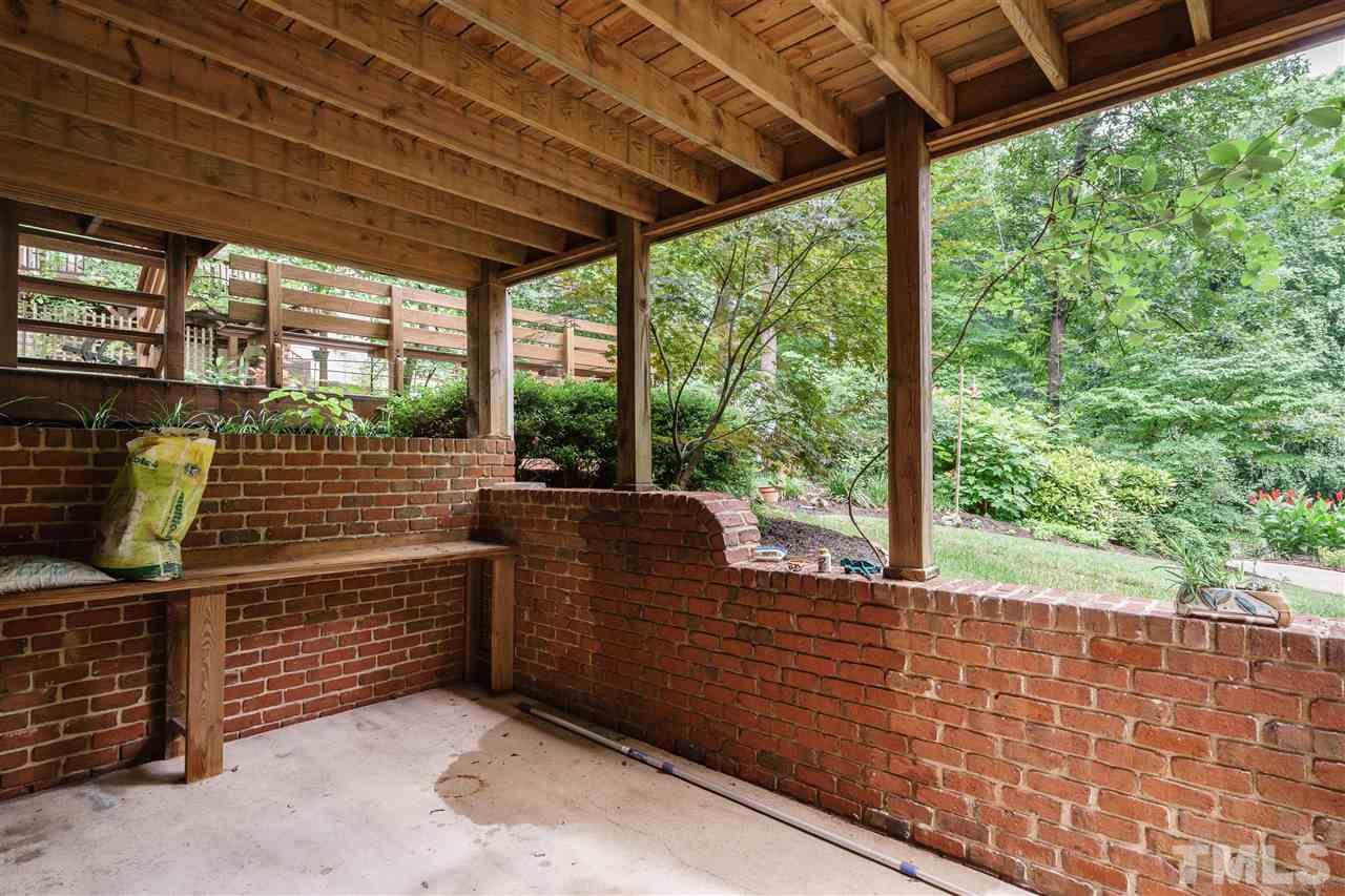 2705 Ridge Road Raleigh, NC 27612 - Photo 23 of 25