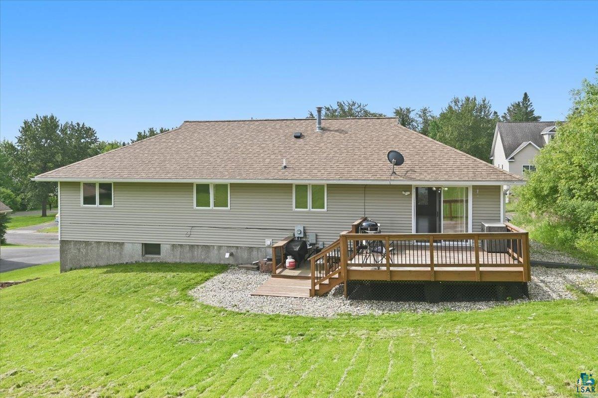 4113 Tioga Street Duluth, MN 55804 - Photo 29 of 31 Back of House