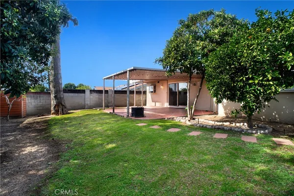 $4,250 | 16416 Ballinger Street, North Hills, CA 91343