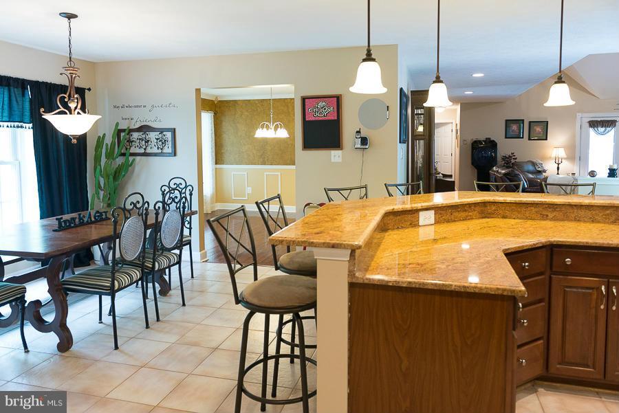 6325 Hawkins Gate Road La Plata, MD 20646 - Photo 8 of 30 Kitchen w/breakfast nook and walk-in pantry