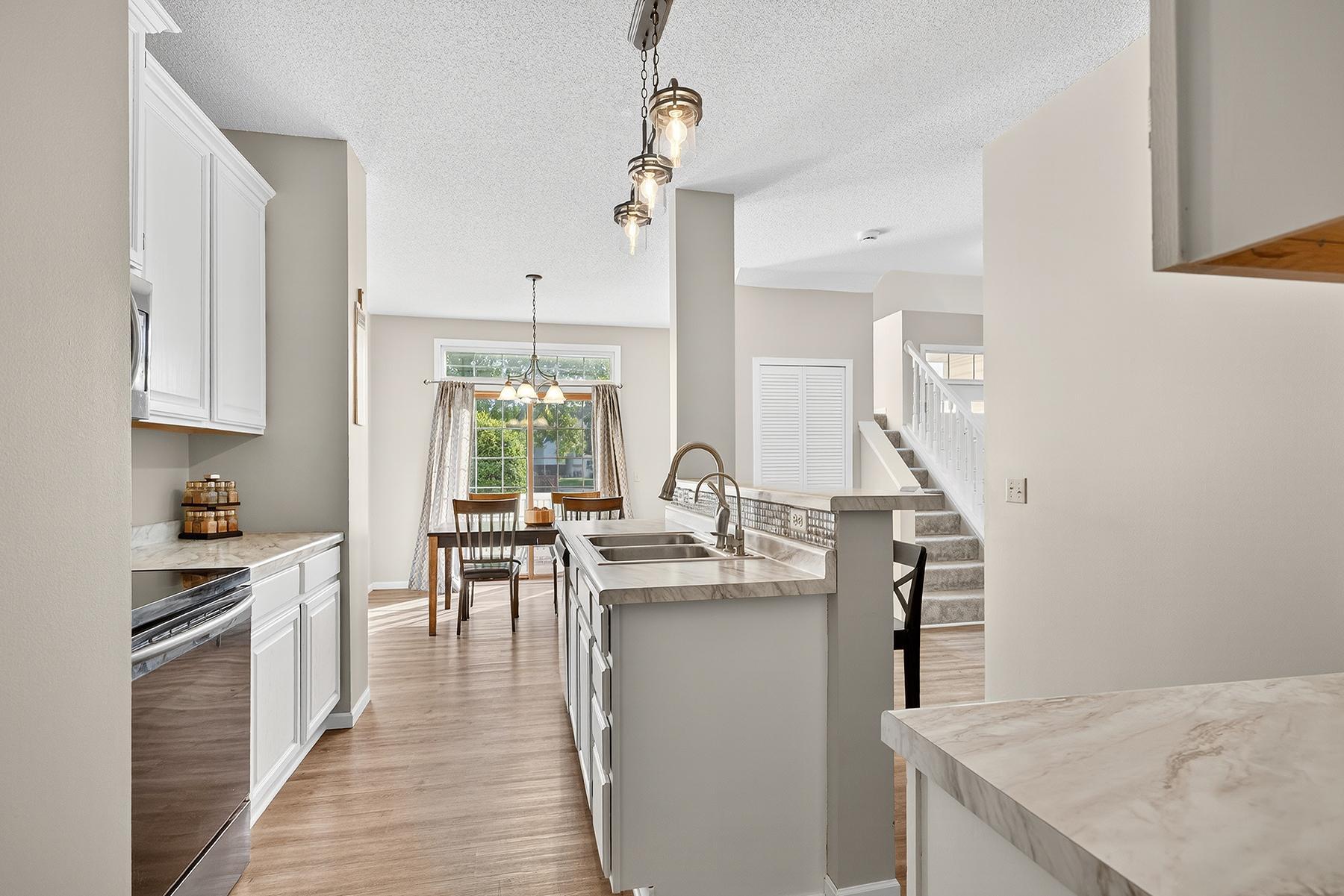 15511 Gateway Path, Unit 132 Apple Valley, MN 55124 - Photo 10 of 38