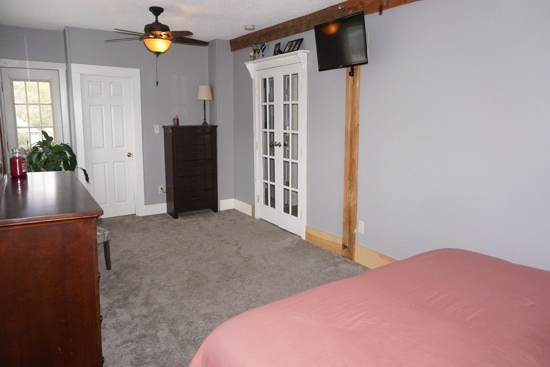118 Forest Street Rutland, VT 05701 - Photo 7 of 24