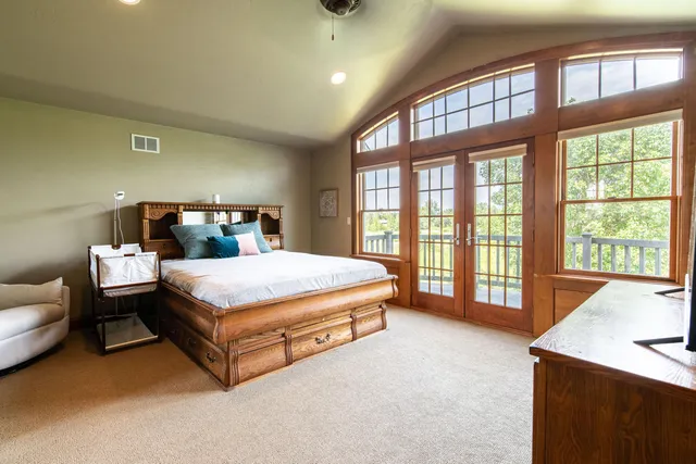 $925,000 | 5305 Goldust Court, Rockland, WI 54115