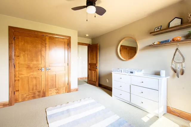 $925,000 | 5305 Goldust Court, Rockland, WI 54115