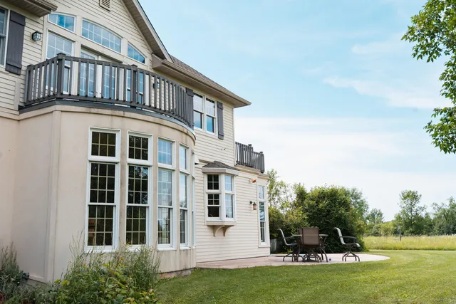 $925,000 | 5305 Goldust Court, Rockland, WI 54115