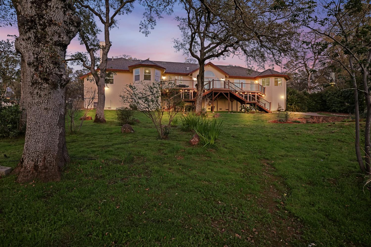 5772 Dragon Springs Road Placerville, CA 95667 - Photo 81 of 85 a view of a park with a tree