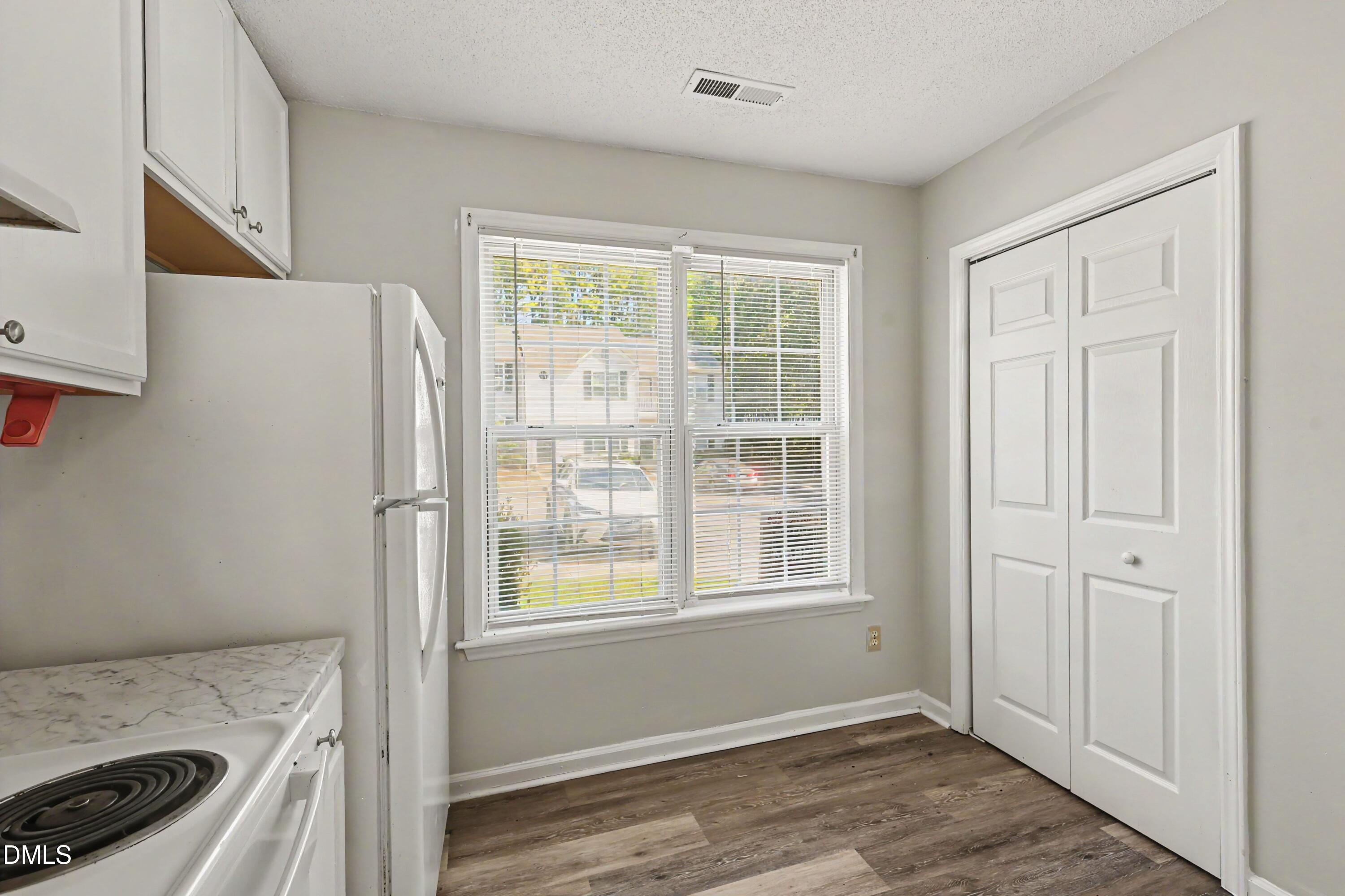 5635 Fieldcross Court Raleigh, NC 27610 - Photo 14 of 26 012_file_2865