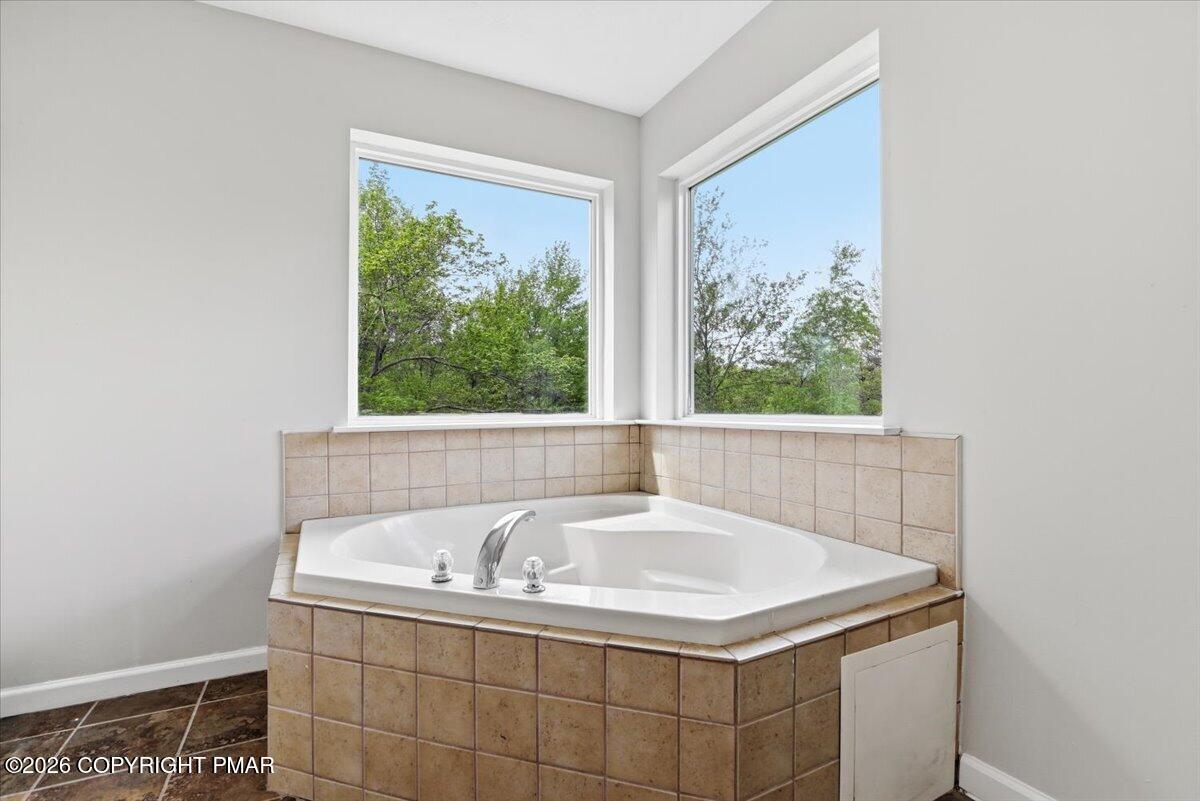 1201 Clover Road Long Pond, PA 18334 - Photo 75 of 105 Primary Bath 2