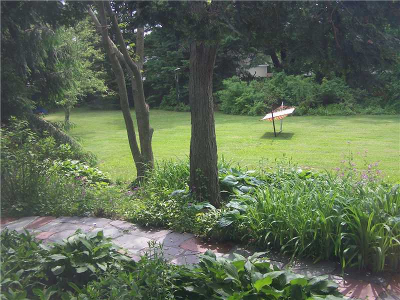 2 Old River Road Barrington, RI 02806 - Photo 7 of 23 Yard/Garden.