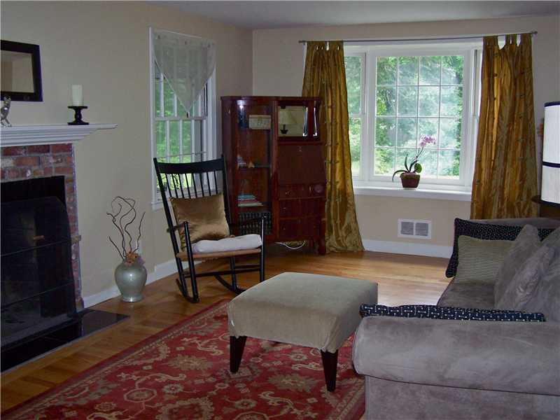 2 Old River Road Barrington, RI 02806 - Photo 10 of 23 Living Room.