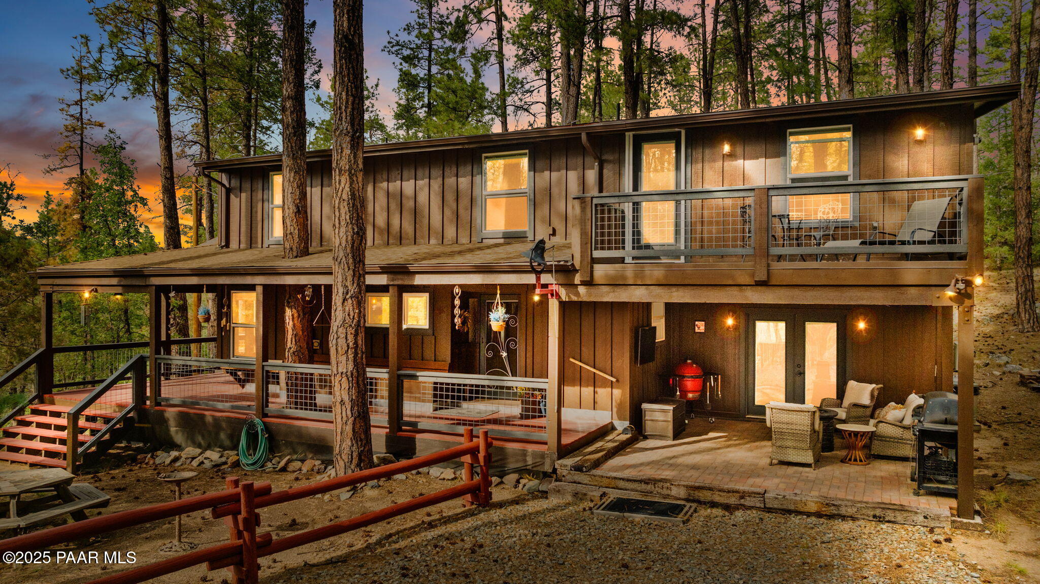 6231 South Champion Way Road Prescott, AZ 86303 - Photo 43 of 43 a view of a chairs and table in the patio