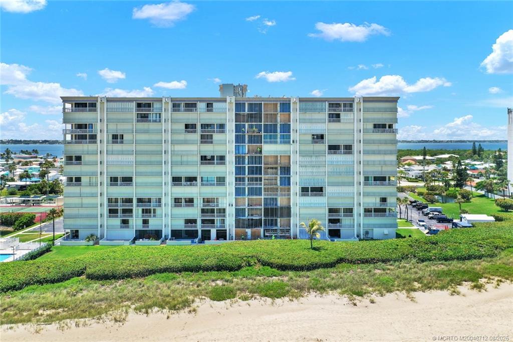 10600 South Ocean Drive, Unit 201 Jensen Beach, FL 34957 - Photo 37 of 40 a view of a large building