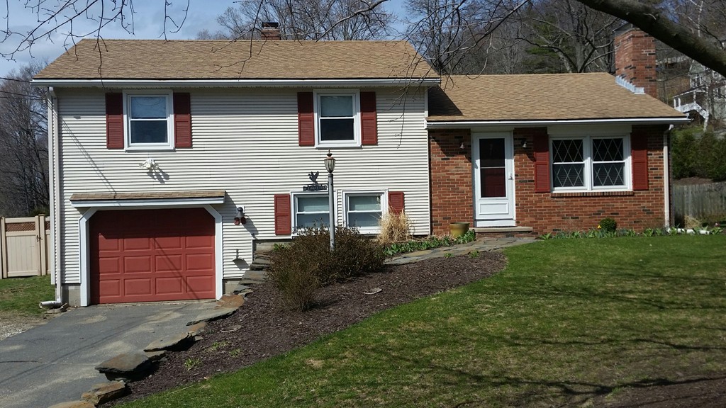 36 Garage Road Sunderland, MA 01375 - Photo 1 of 26 Gallery Image 1