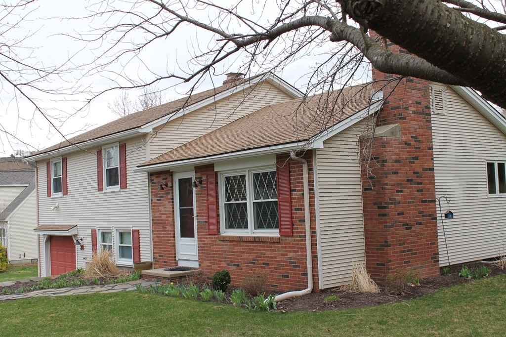36 Garage Road Sunderland, MA 01375 - Photo 3 of 26 Gallery Image 3