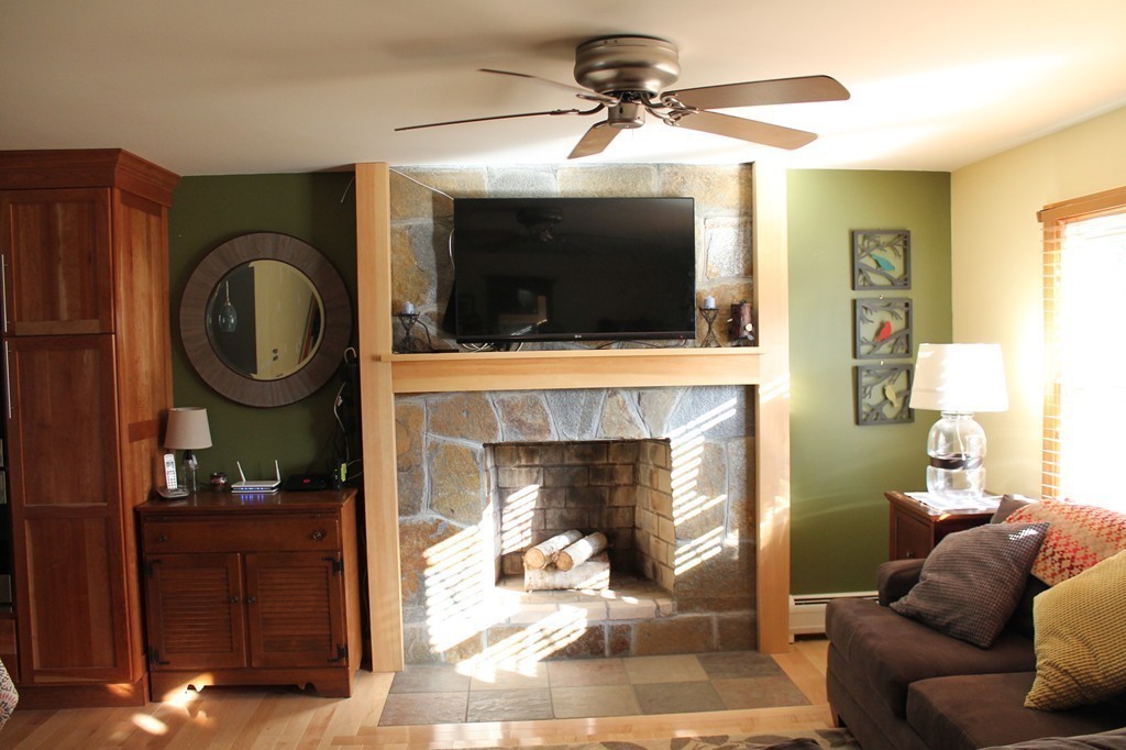 36 Garage Road Sunderland, MA 01375 - Photo 4 of 26 Gallery Image 4