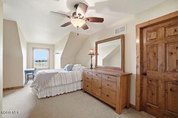 4754 Holt Road Sylvania, OH 43560 - Photo 54 of 91 Upper level bedroom #3