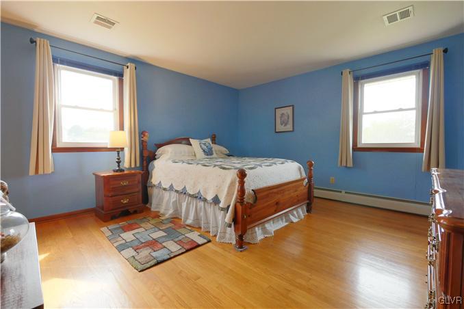 7098 Passer Road Coopersburg, PA 18036 - Photo 11 of 23 Gallery Image 11