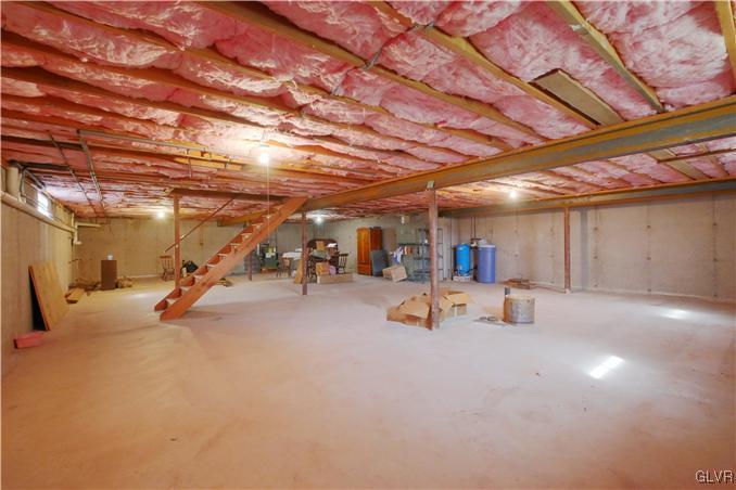 7098 Passer Road Coopersburg, PA 18036 - Photo 17 of 23 Gallery Image 17