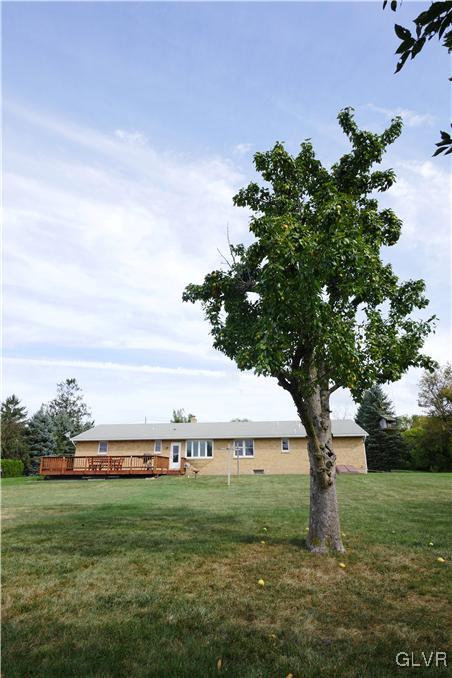 7098 Passer Road Coopersburg, PA 18036 - Photo 20 of 23 Gallery Image 20