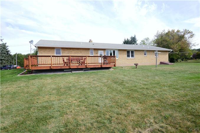 7098 Passer Road Coopersburg, PA 18036 - Photo 22 of 23 Gallery Image 22