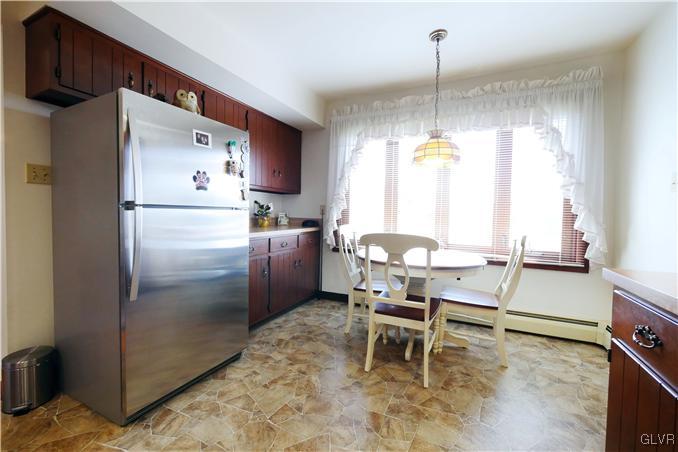 7098 Passer Road Coopersburg, PA 18036 - Photo 9 of 23 Gallery Image 9