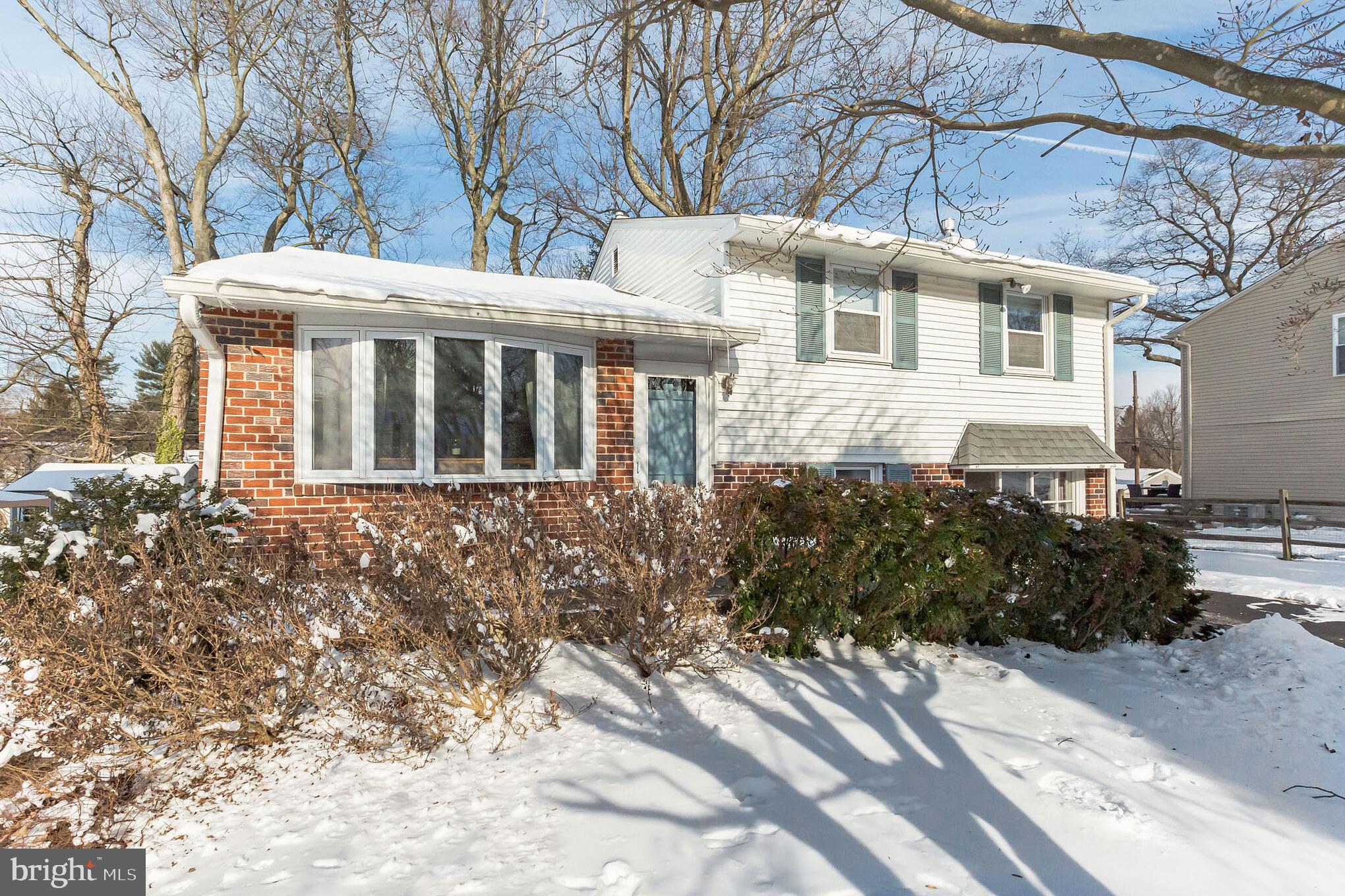 354 Summit Road Media, PA 19063 - Photo 3 of 29