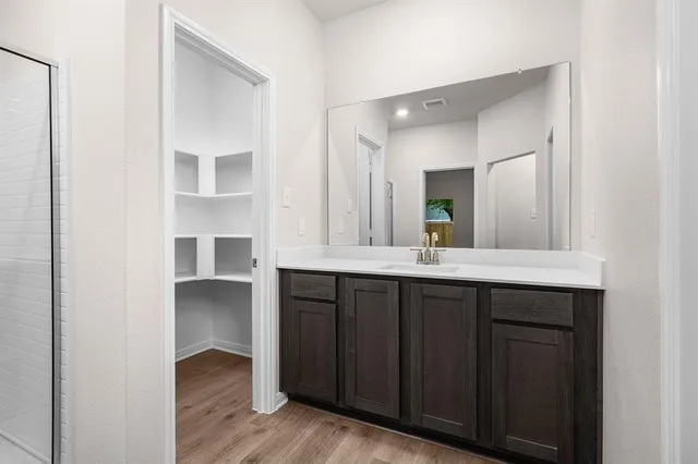 $323,900 | 205 Southgate Drive, Terrell, TX 75160