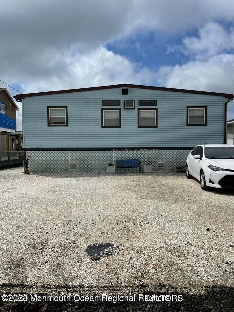 324 Kingfisher Road Tuckerton, NJ 08087 - Photo 1 of 11 324 kingfisher