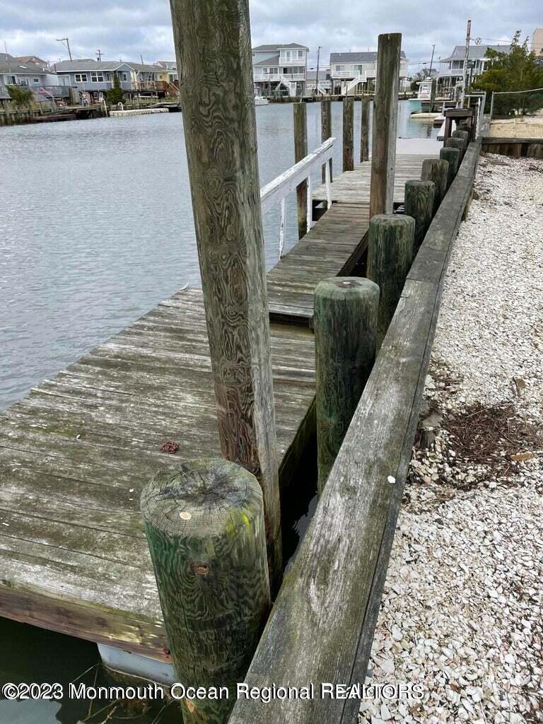 324 Kingfisher Road Tuckerton, NJ 08087 - Photo 5 of 11 324 kingfisher 5