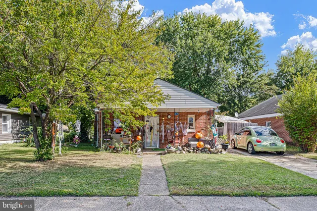 $280,000 | 445 Anderson Drive, Wilmington, DE 19801