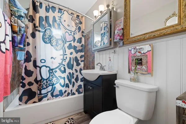 $265,000 | 445 Anderson Drive, Wilmington, DE 19801