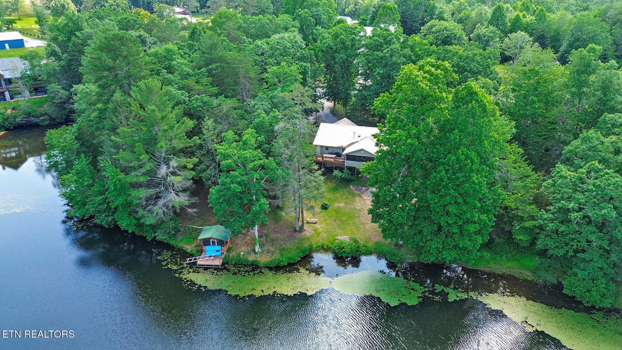 68 Boone Dock Road Jamestown, TN 38556 - Photo 17 of 58
