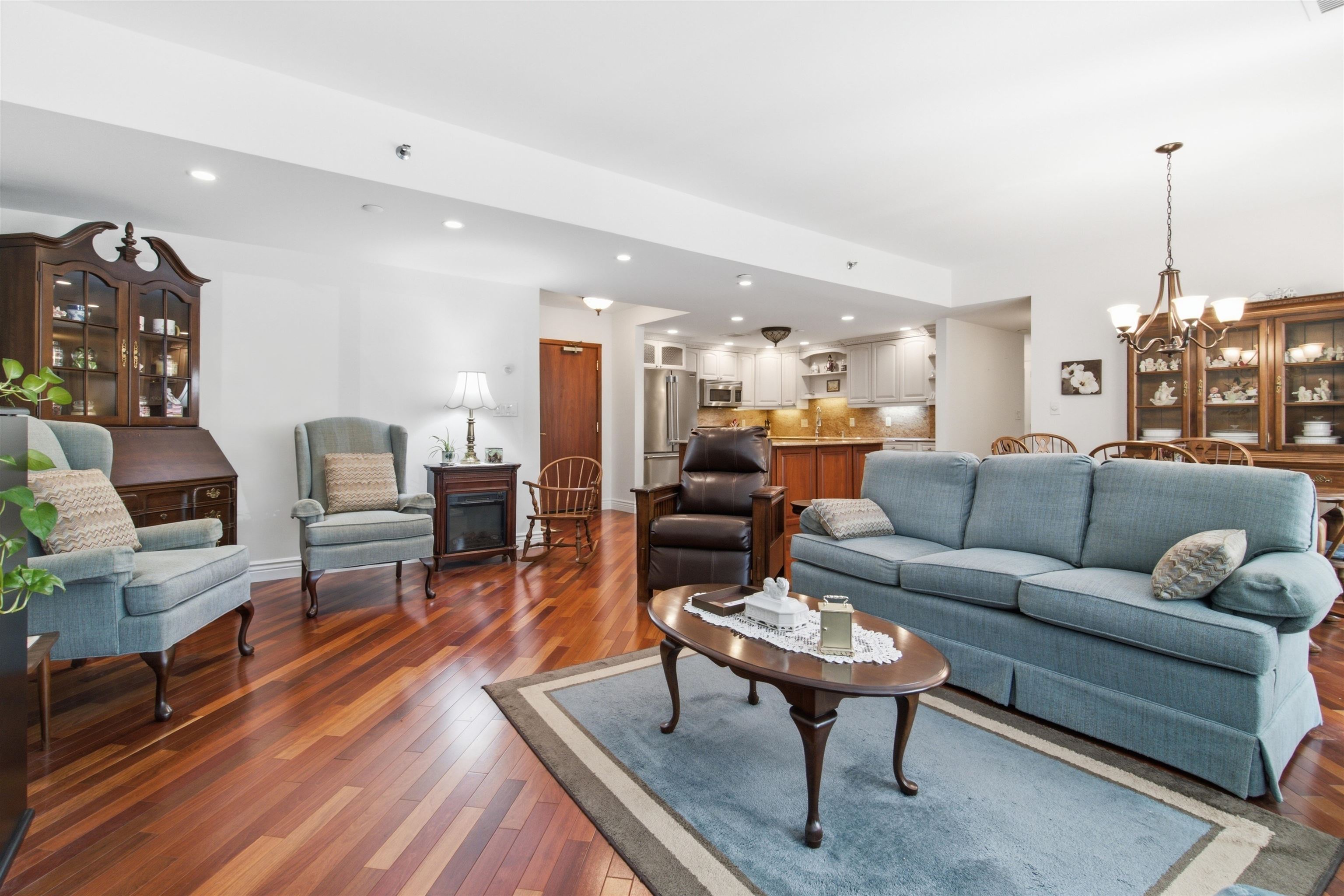 300 River Road, Unit 111 Manchester, NH 03104 - Photo 12 of 38 Gallery Image 12