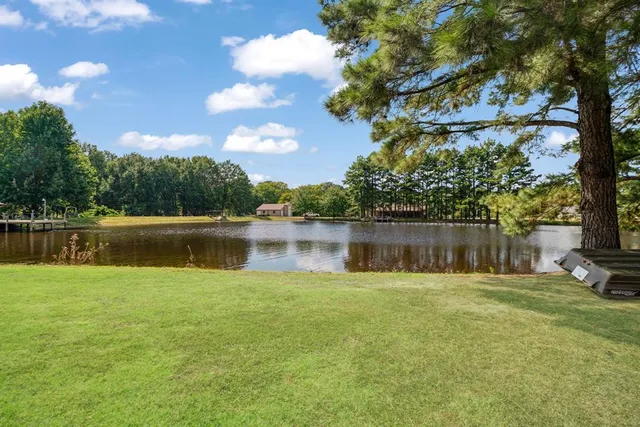 $460,000 | 206 Laramie Lake Drive, Powderly, TX 75473