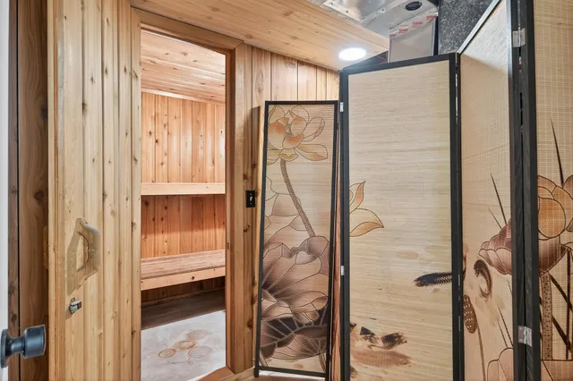 $710,000 | 3225 Wellington Lane North, Plymouth, MN 55441