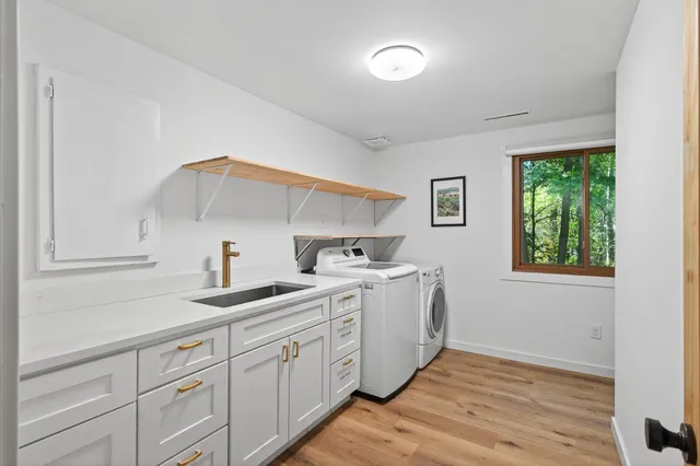 $710,000 | 3225 Wellington Lane North, Plymouth, MN 55441