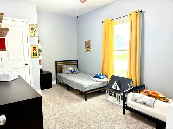$179,900 | 940 I Street, Bedford, IN 47421