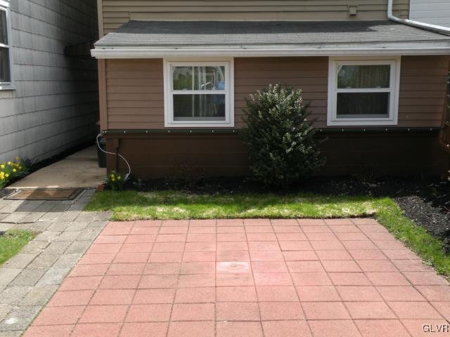 343 Broad Street Emmaus, PA 18049 - Photo 12 of 16