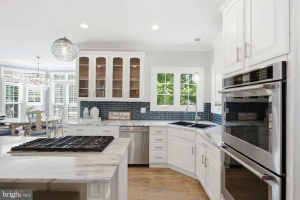 $1,400,000 | 7425 Spring Summit Road, Springfield, VA 22150