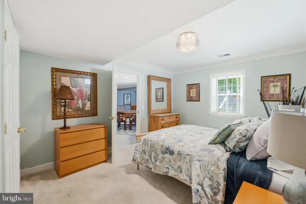 $1,400,000 | 7425 Spring Summit Road, Springfield, VA 22150
