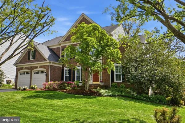$1,400,000 | 7425 Spring Summit Road, Springfield, VA 22150
