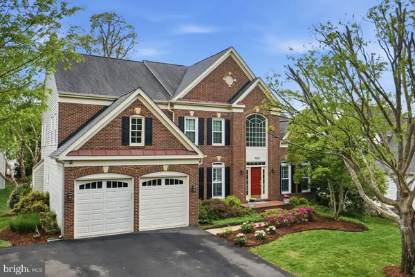 $1,400,000 | 7425 Spring Summit Road, Springfield, VA 22150