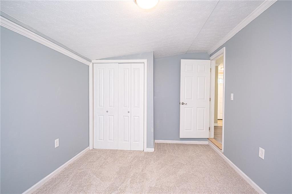 321 Logan Road Imperial, PA 15126 - Photo 14 of 24 Gallery Image 14