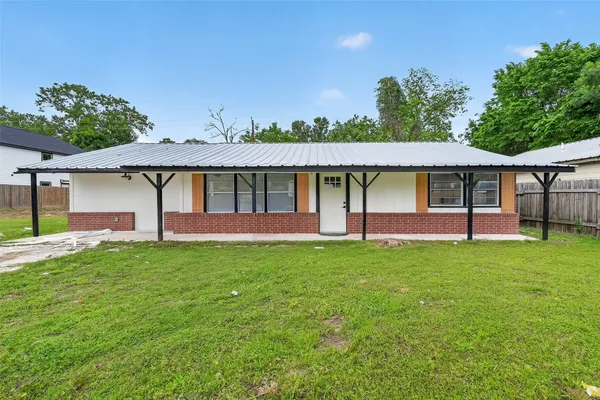 $1,975 | 8221 Bigwood Street, Houston, TX 77078